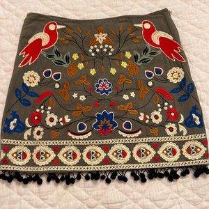 UMGEE Boho Embroidered Skirt- Size Small - SO CUTE!